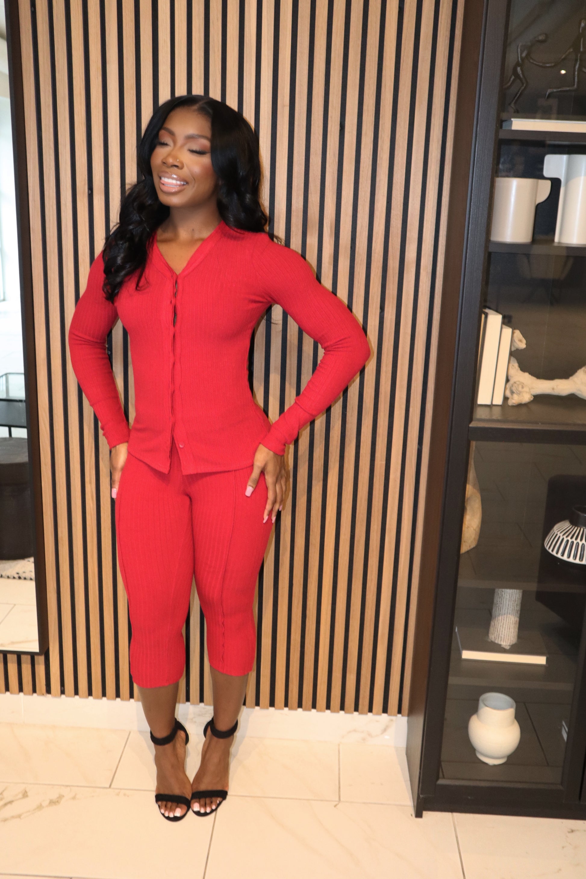 SCARLET TEMPO Set | Red Ribbed Button-Up & Leggings